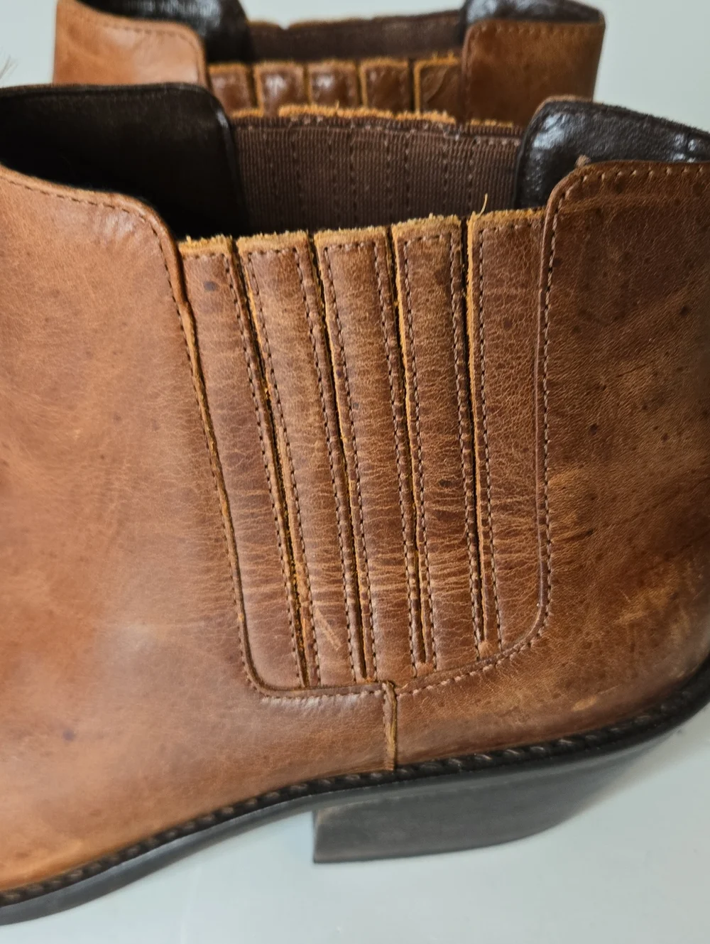 MATISSE Brown Leather Western Cowboy Ankle Boots Size 8.5